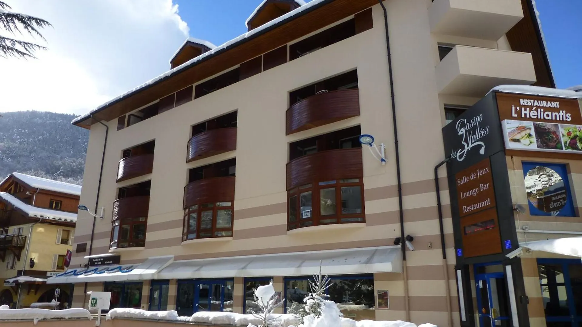 Studio Centre Brides-Les-Bains : Balcon, Wi-Fi, Parking, Proche Telecabine & Thermes - Fr-1-512-132 0*,