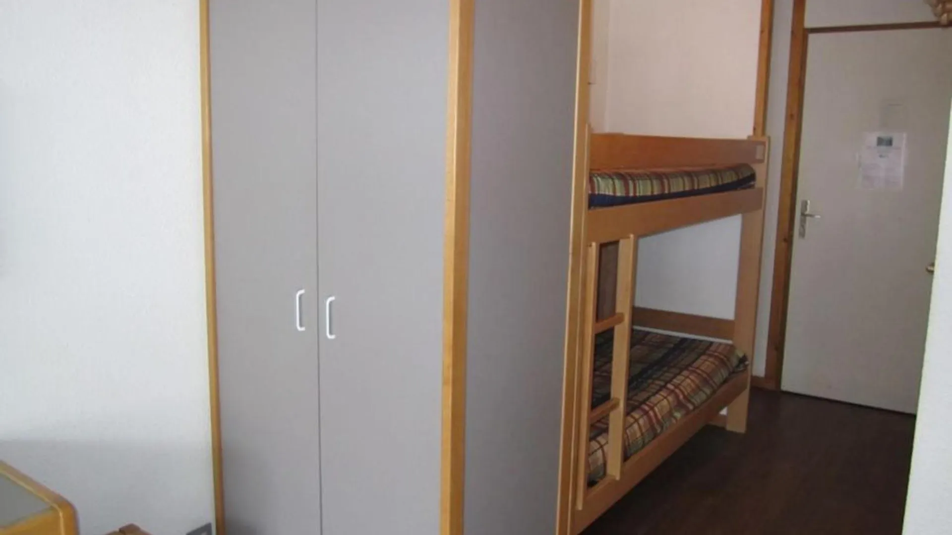 Apartment Studio Centre Brides-Les-Bains : Balcon, Wi-Fi, Parking, Proche Telecabine & Thermes - Fr-1-512-132 France
